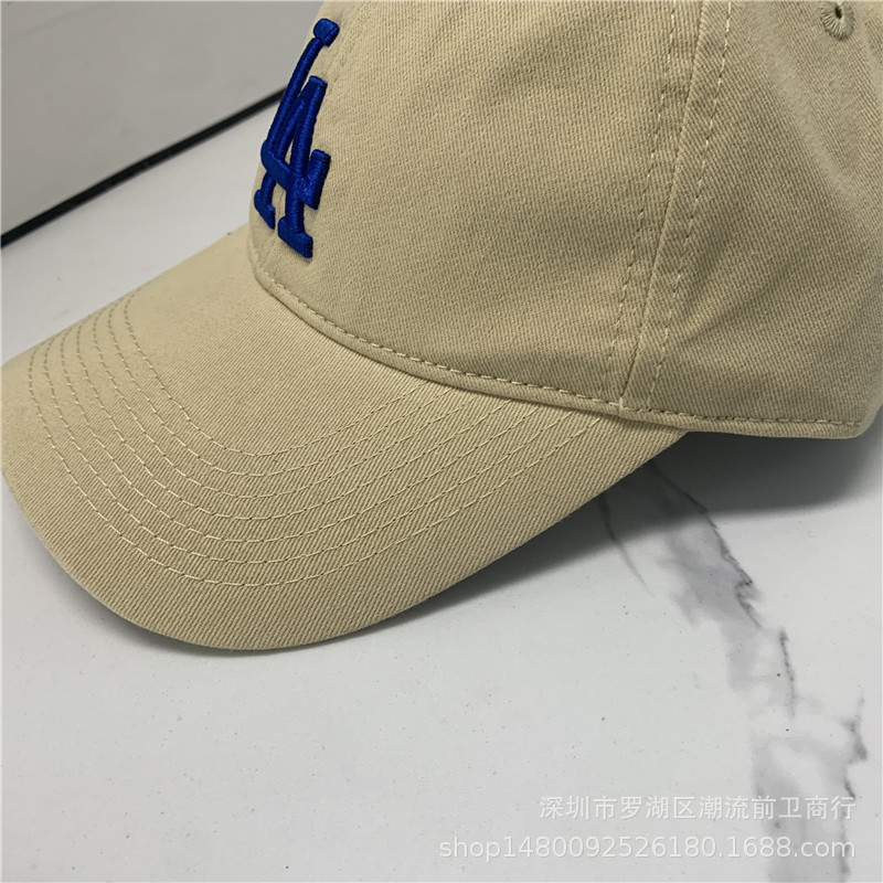 2023 Korean Style Spring, Summer, Autumn and Winter All-Season Sunshield Peaked Cap La English Letters Baseball Hat for Men and Women