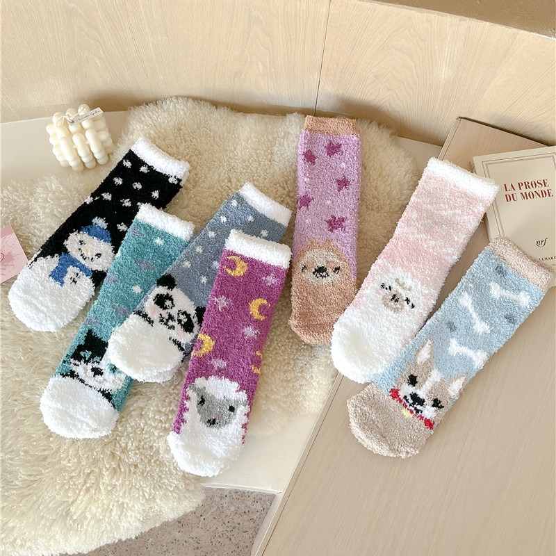 Coral Fleece Socks Female Cartoon Cute Animal Room Socks Winter Fleece Lined Padded Warm Keeping Sleeping Socks Female Middle Tube Socks