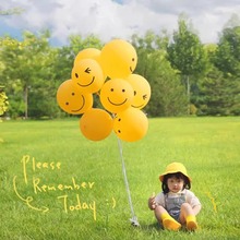 ins10寸柠檬黄色笑脸表情气球 野餐儿童生日派对装饰布置拍照道具