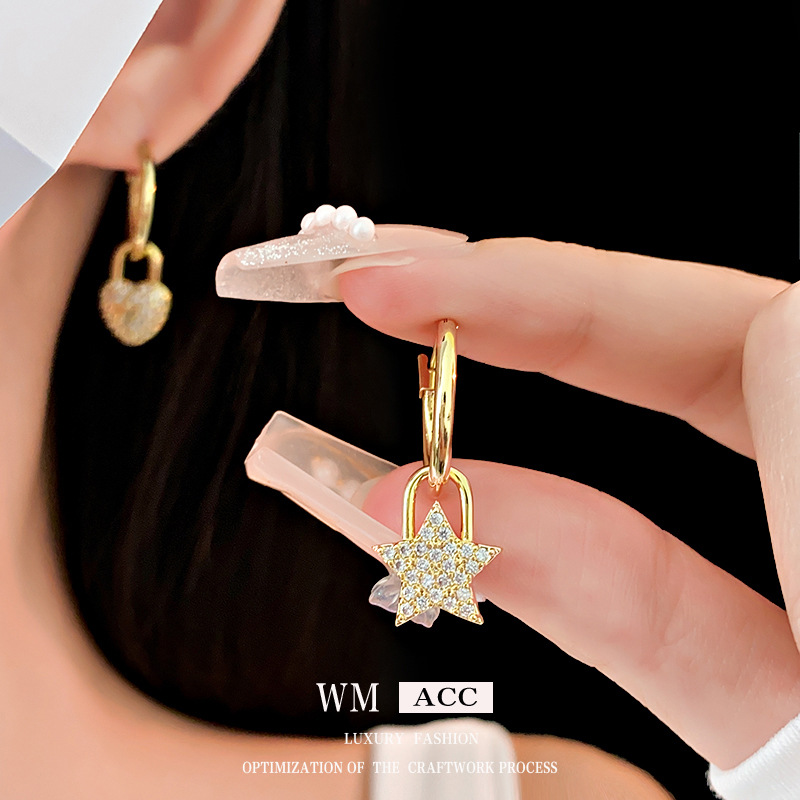 Real Gold Electroplated Zircon Asymmetric Love Star Ear Clip Personalized Fashion Earrings Minority All-Match Earrings Wholesale