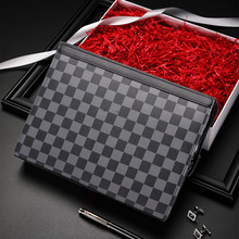 lv/路易威登2024早秋新款男士卡包经典热带印花帆布护照夹m83611