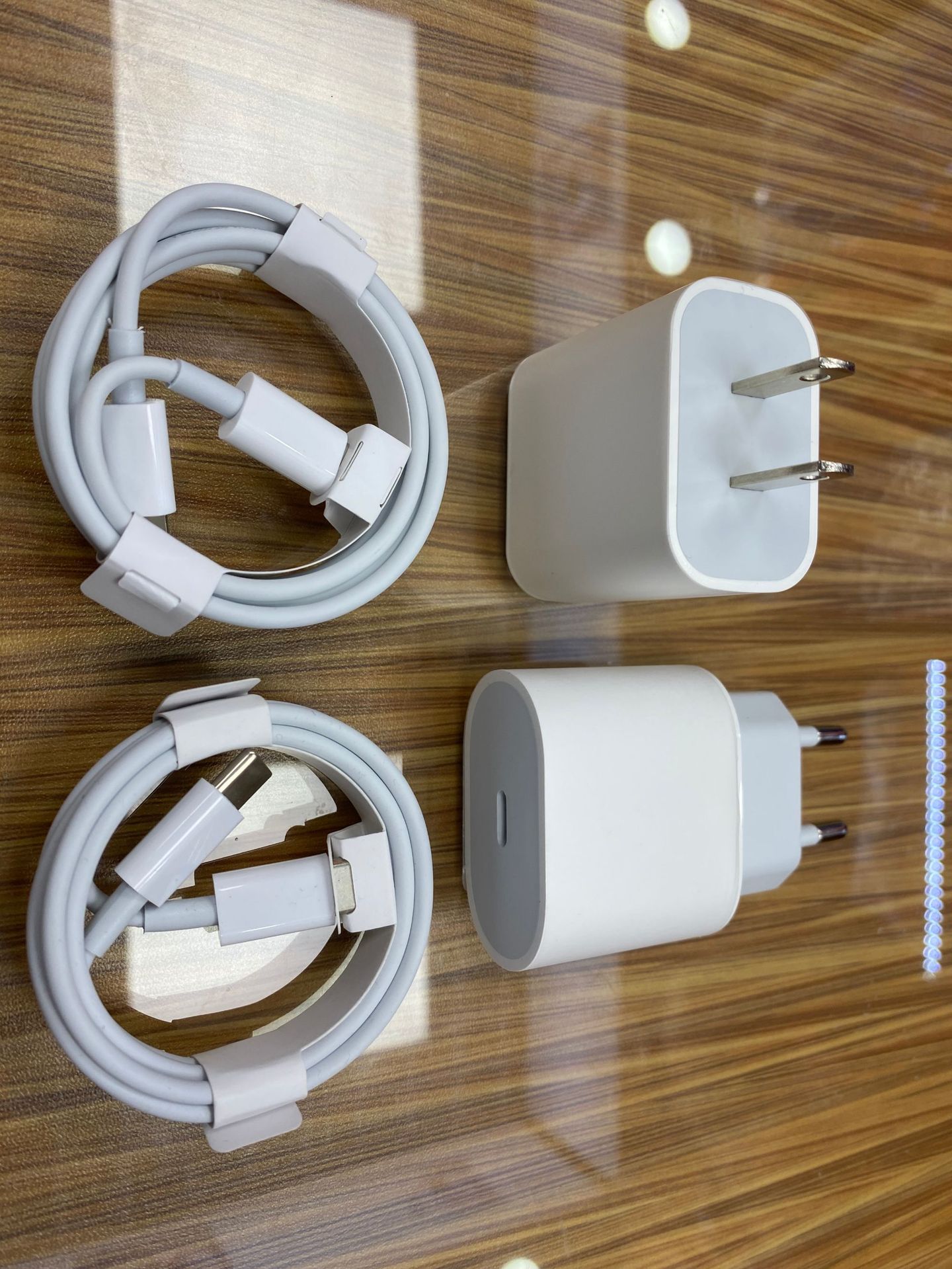 适用于苹果pd快充线20w快充头iphone13/12proman/11数据线充电头