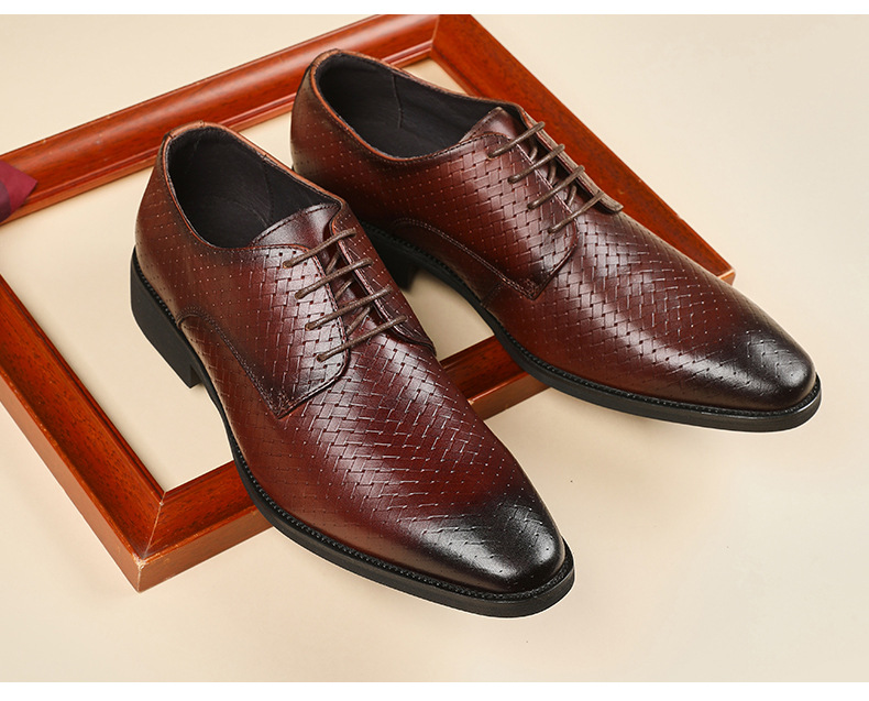 手工男鞋真皮新款压花头层牛皮青年商务正装皮鞋男英伦德比鞋系带