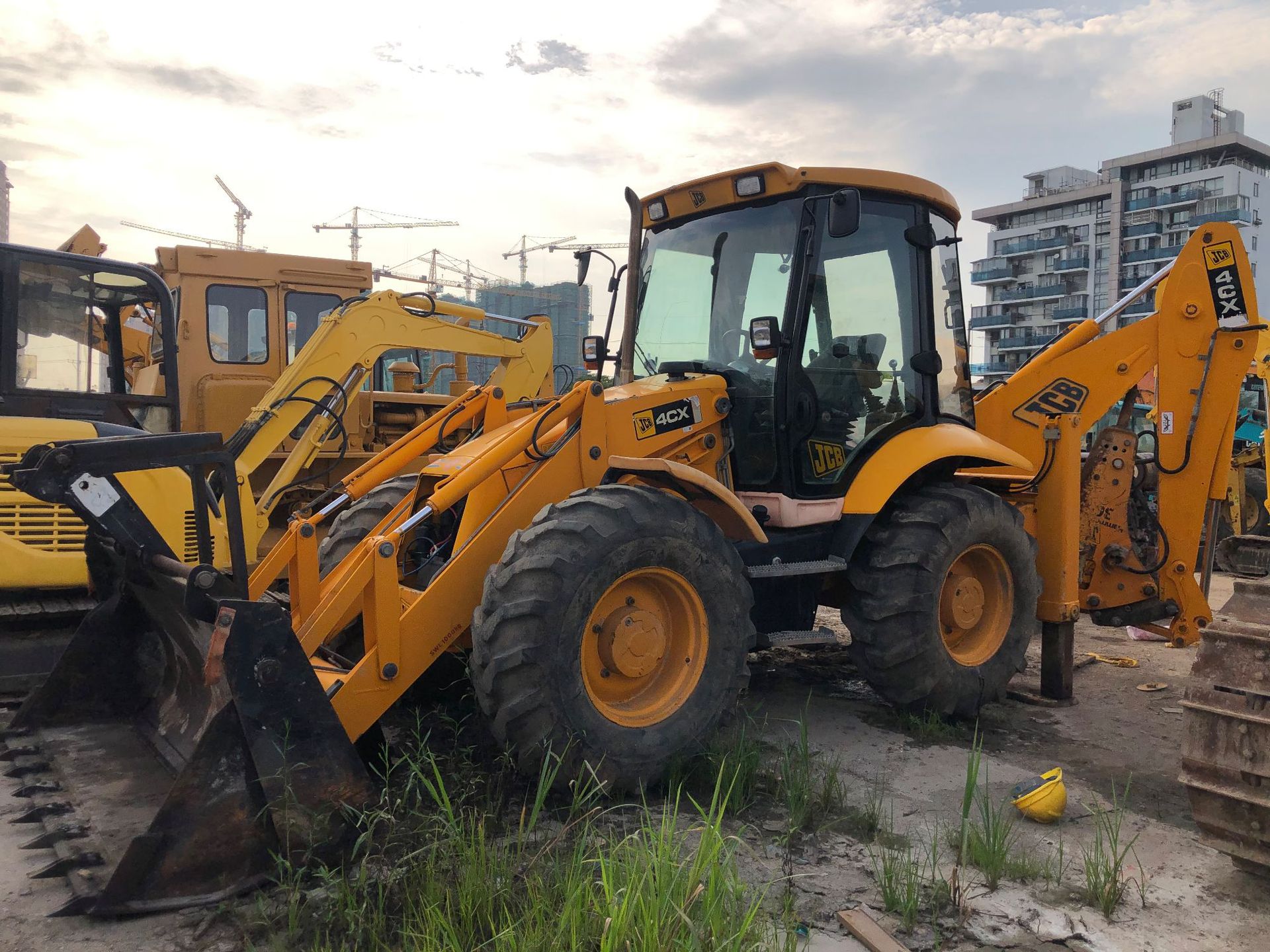 二手杰西博jcb4cx两头忙.挖掘装载机出售-阿里巴巴