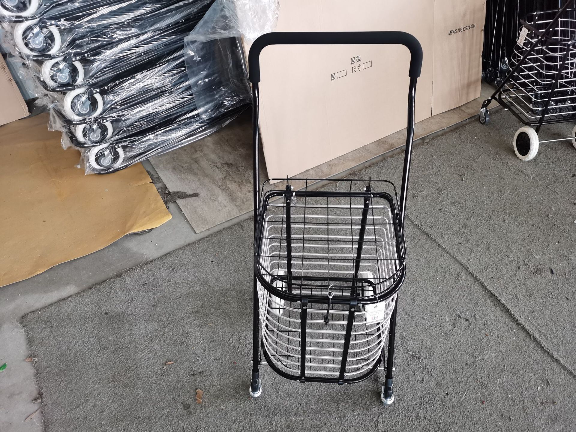 外贸便携购物车折叠式带盖行李车多功能爬楼车老人买菜车手拉车