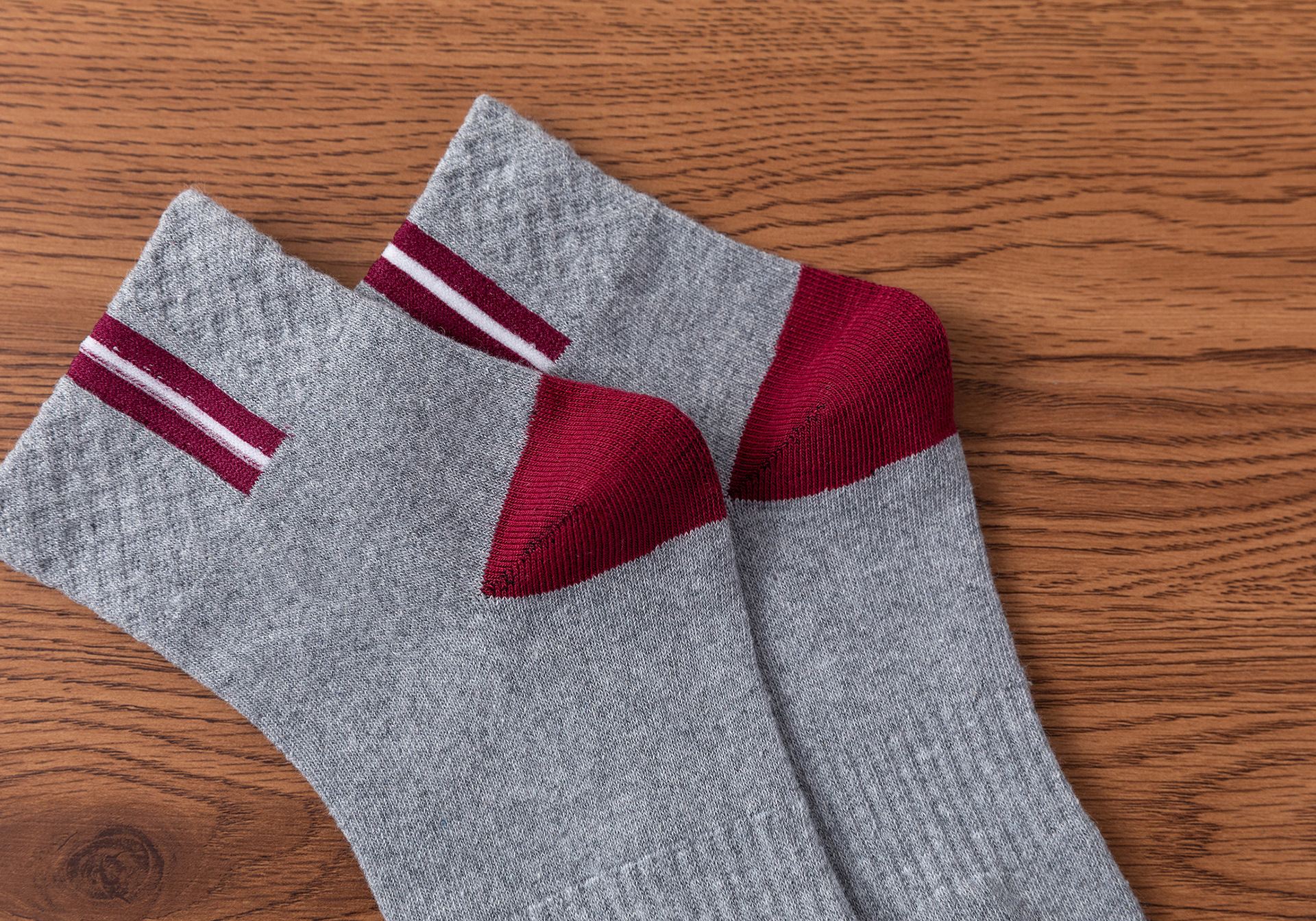 袜子 男士秋冬棉质中筒袜日系ins束腰高橡筋运动大码男袜厂家批发