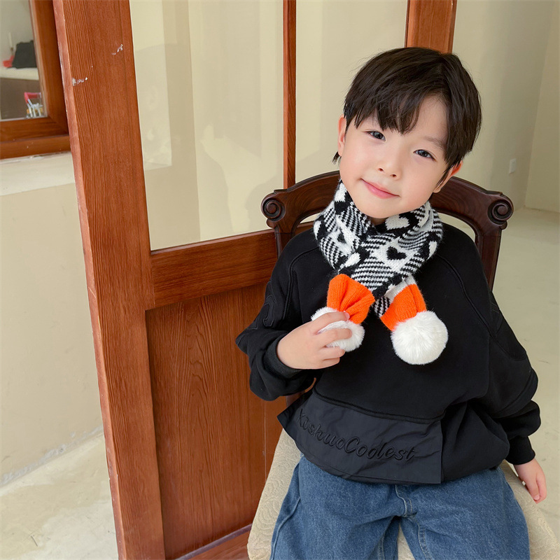2023 Korean Style Love Children's Knitted Cross Hair Ball Fork Scarf Autumn and Winter New Keep Baby Warm Wool Scarf Wholesale