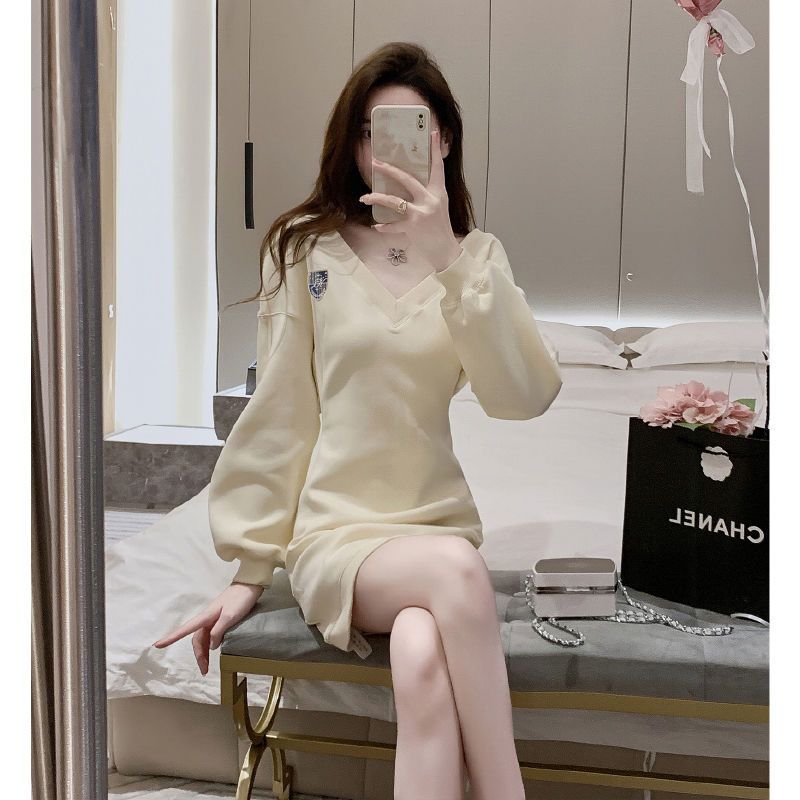 捡漏清仓女装剪标尾单原单外贸卫衣连衣裙女秋休闲时尚小个子裙子