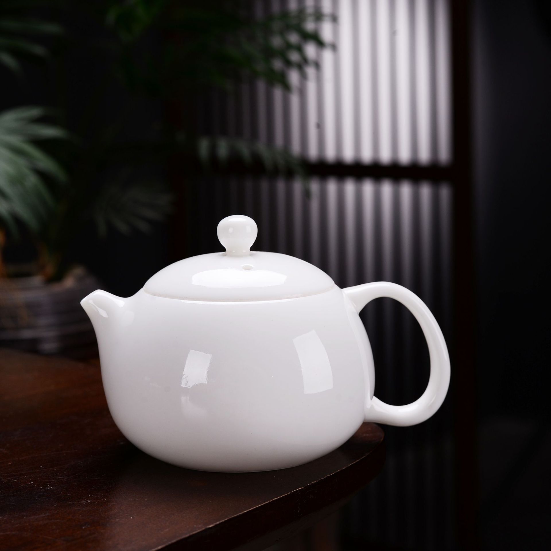 批发羊脂玉白瓷茶壶陶瓷家用功夫茶具泡茶壶陶瓷手工壶西施壶代发