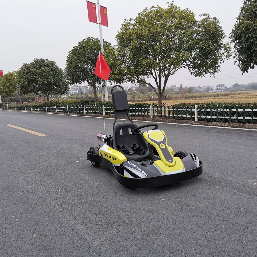 广场户外游乐娱乐设备儿童红旗款电动漂移车成人卡丁车出租车