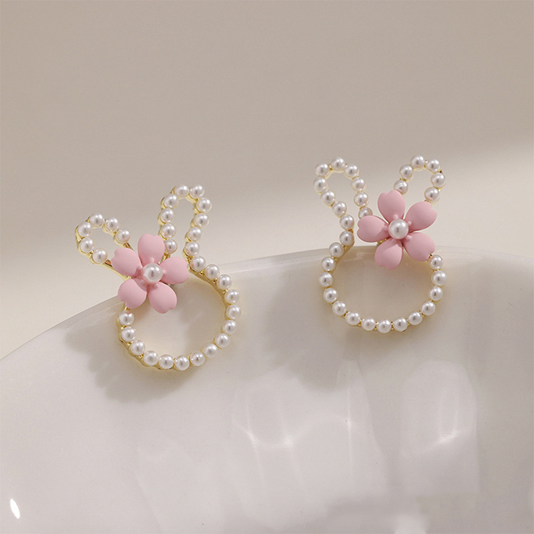 925 Birth Year Light Luxury Cute Bunny Ear Studs Cat Eye Earrings Pearl Stud Earrings Silver Needle Wholesale Earrings for Women