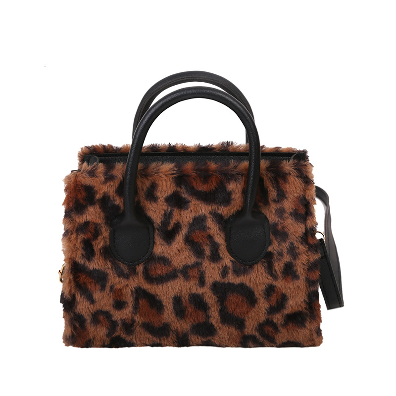 Foreign Trade Popular Texture Fashion Pouches 2021 New Fashion Temperament Leopard Print Portable Shoulder Women's Bag Crossbody Bag