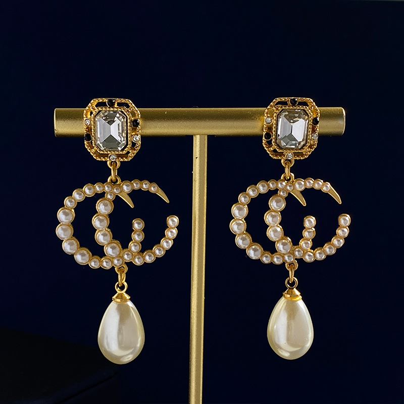 长款双珍珠耳环