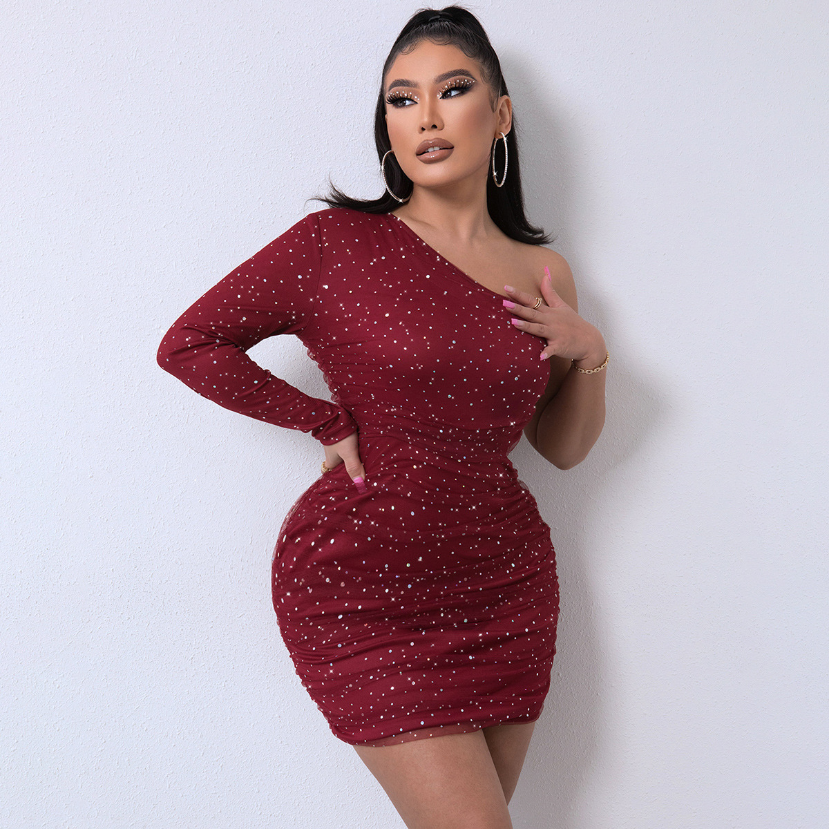 2022欧美外贸跨境新款女装性感单肩斜领包臀短裙烫钻连衣裙 现货