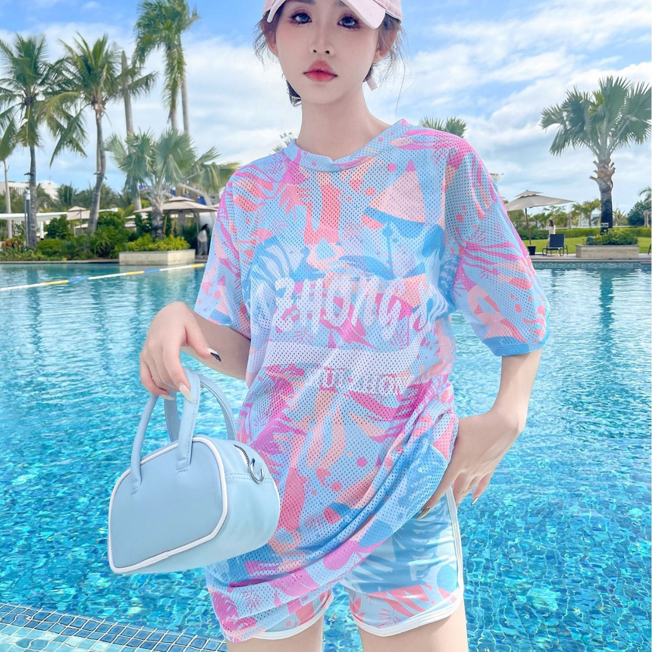 2024新款分体泳衣女孩裙式比基尼三件套修身显瘦保守温泉度假泳装