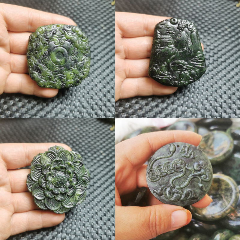 王石平面扣藏玉蛇纹石坠玉扣挂件王石项链花朵山水玉吊坠直播货源