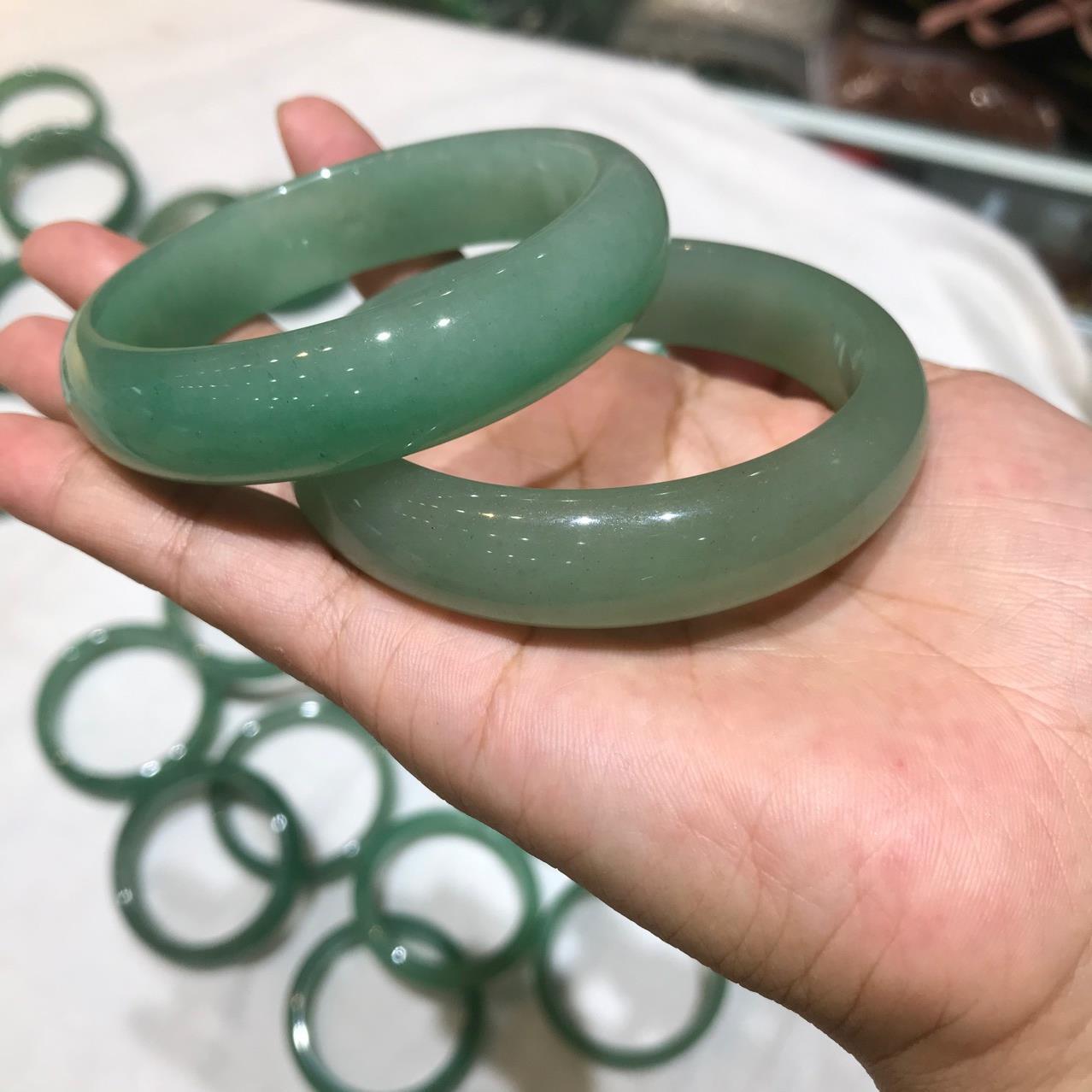 天然东陵玉手镯独龙玉 冰透款满绿冰种东陵玉手镯玉器支持鉴定