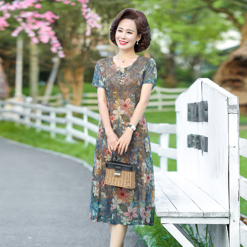 中老年女装夏季减龄纱连衣裙40岁50妈妈夏天气质洋气短袖过膝裙子