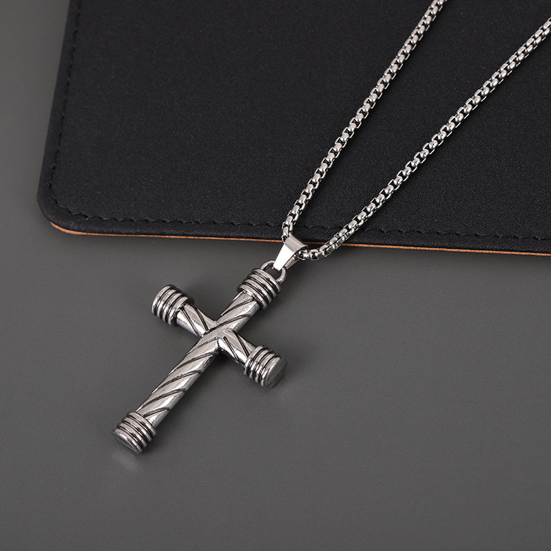 Europe and America Cross Border Foreign Trade Titanium Steel Vintage Cross Pendant Handsome Cool Hip Hop Accessories Necklace Clavicle Chain Jewelry