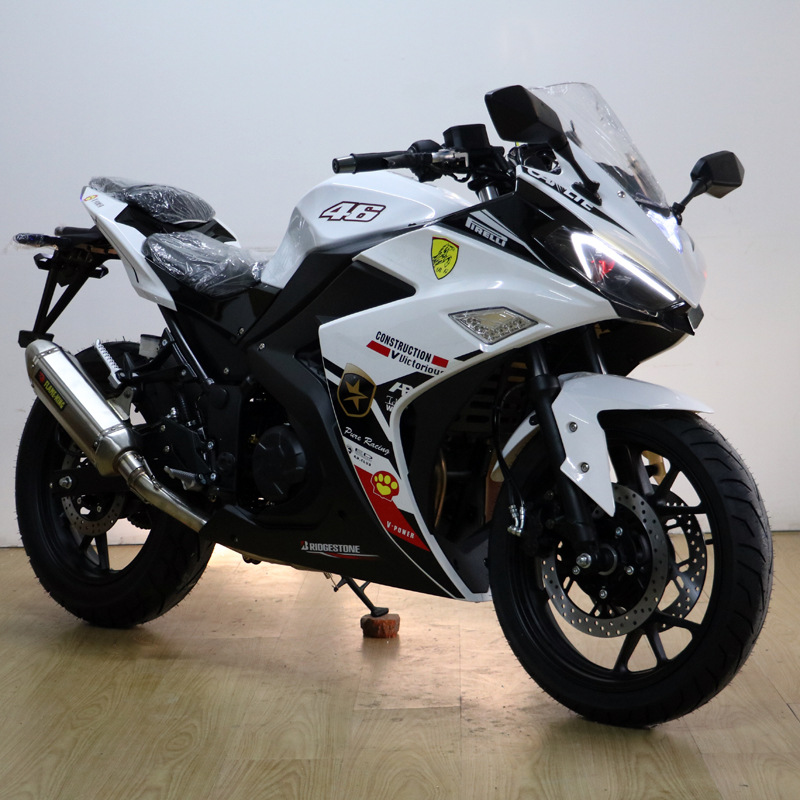全新v6摩托车国四电喷跑车400公路赛 小忍者r3地平线重机车可上牌