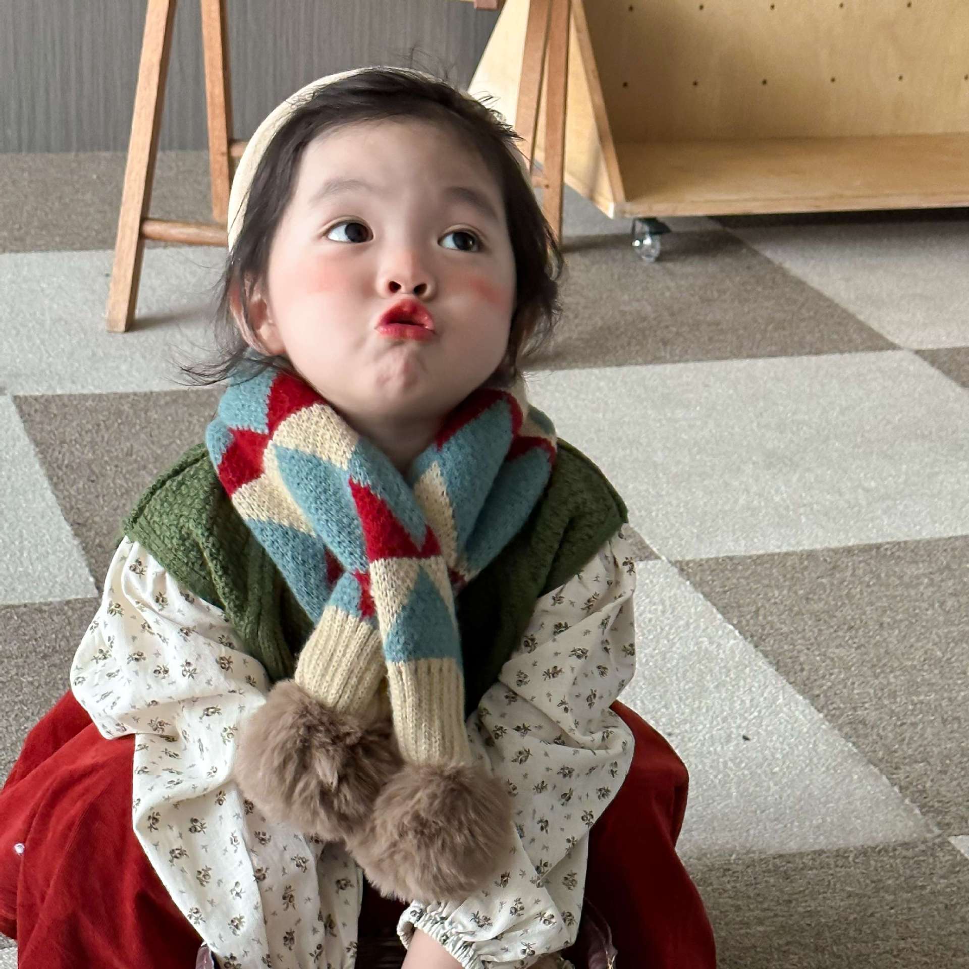 Children's Autumn and Winter Korean Warm Scarf Boy Girl Baby Windproof Cute Plush Ball Woolen Thick Scarf Tide