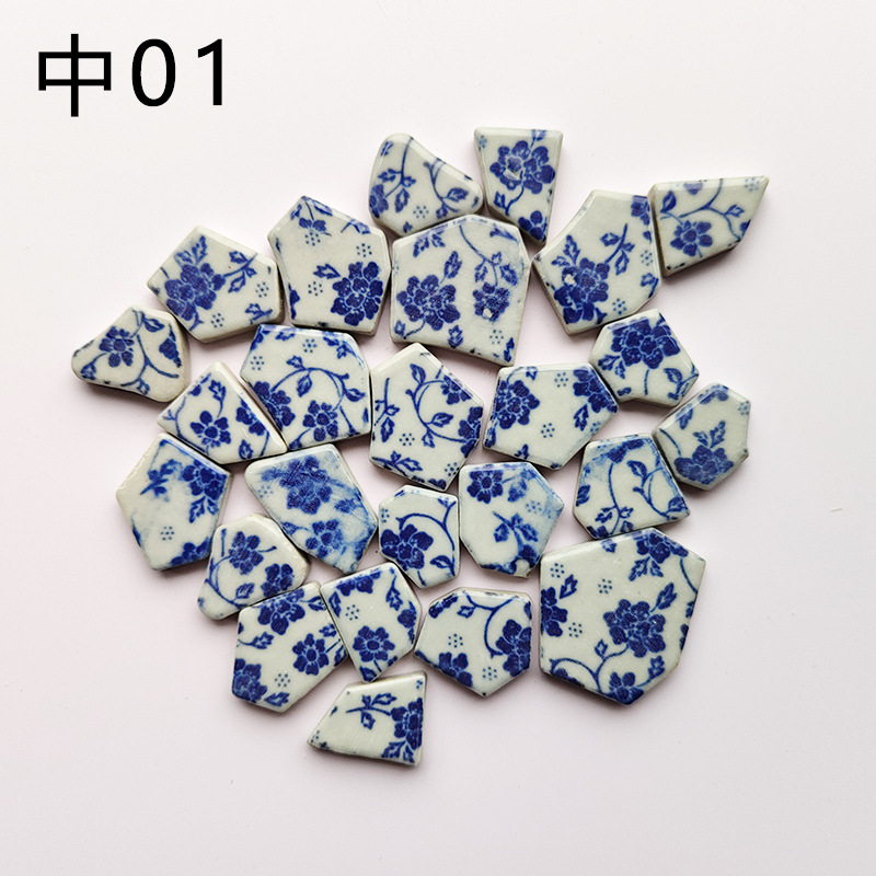 青花瓷碎片装饰贴画直销手工设计园林景观户外异形白瓷陶瓷马赛克