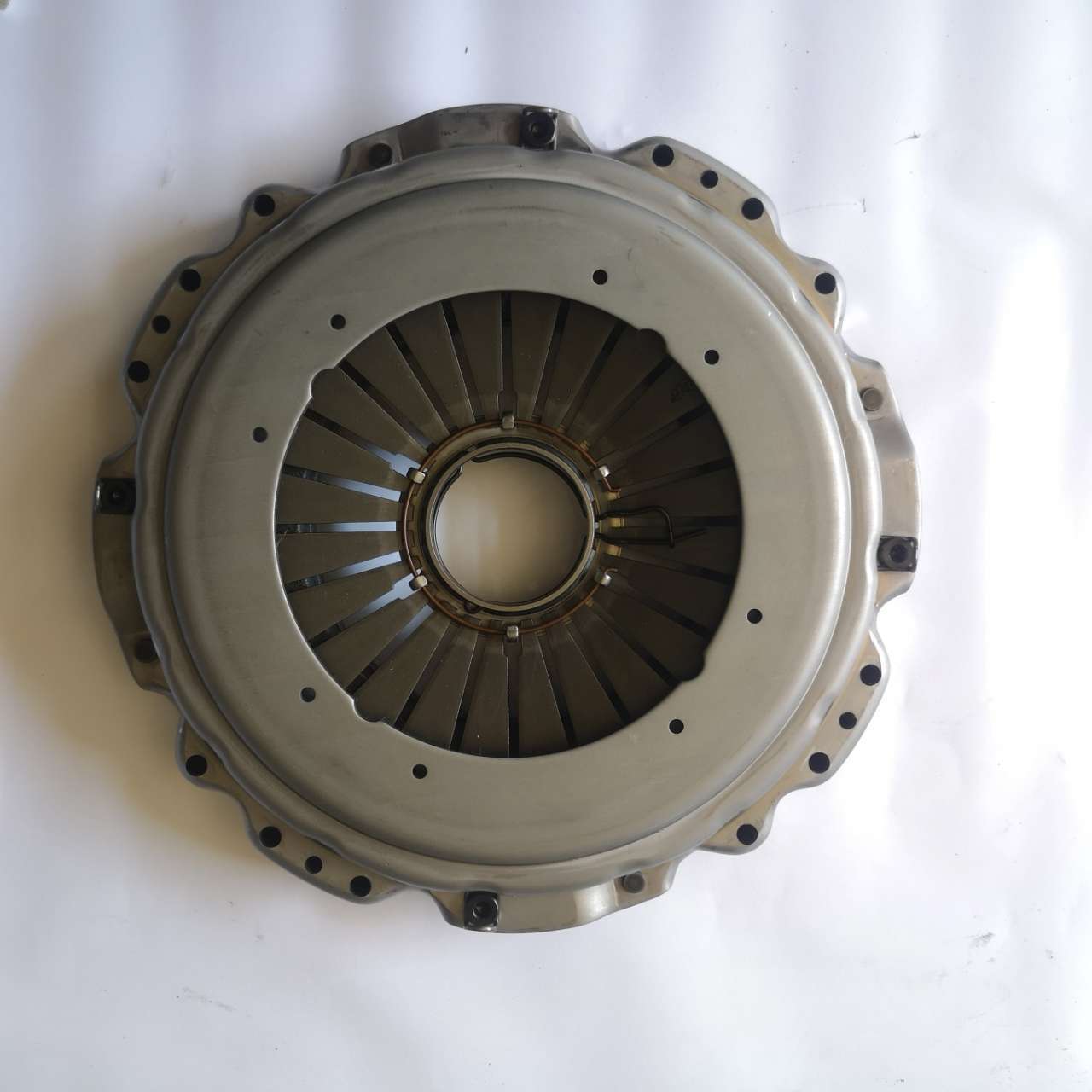 汽车配件厂家批发430法雷奥拉式大孔离合器压盘欧曼豪沃离合器片