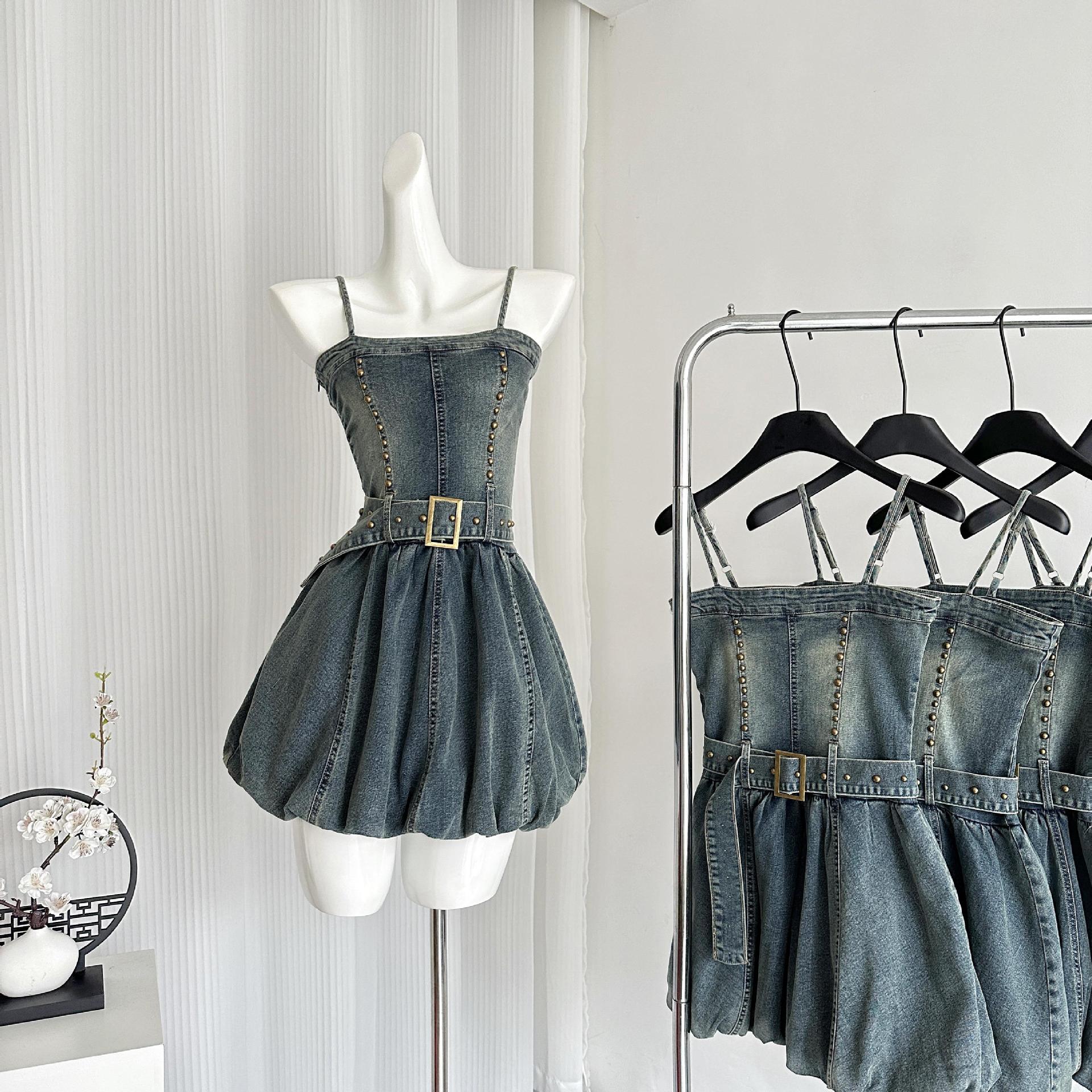 like eve辣妹 花苞连衣裙女夏弹力设计感重工水洗吊带裙牛仔裙