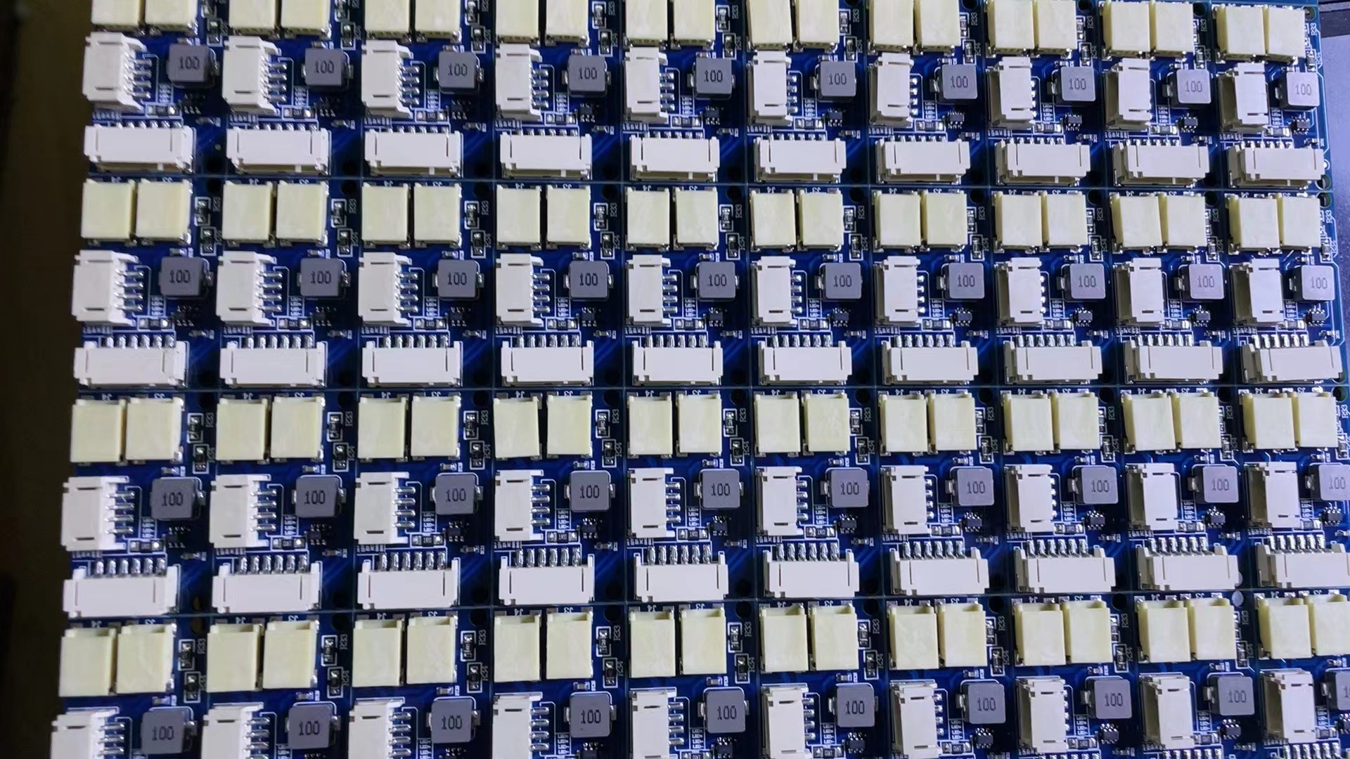 12v输入小尺寸led背光降压板pcb800119