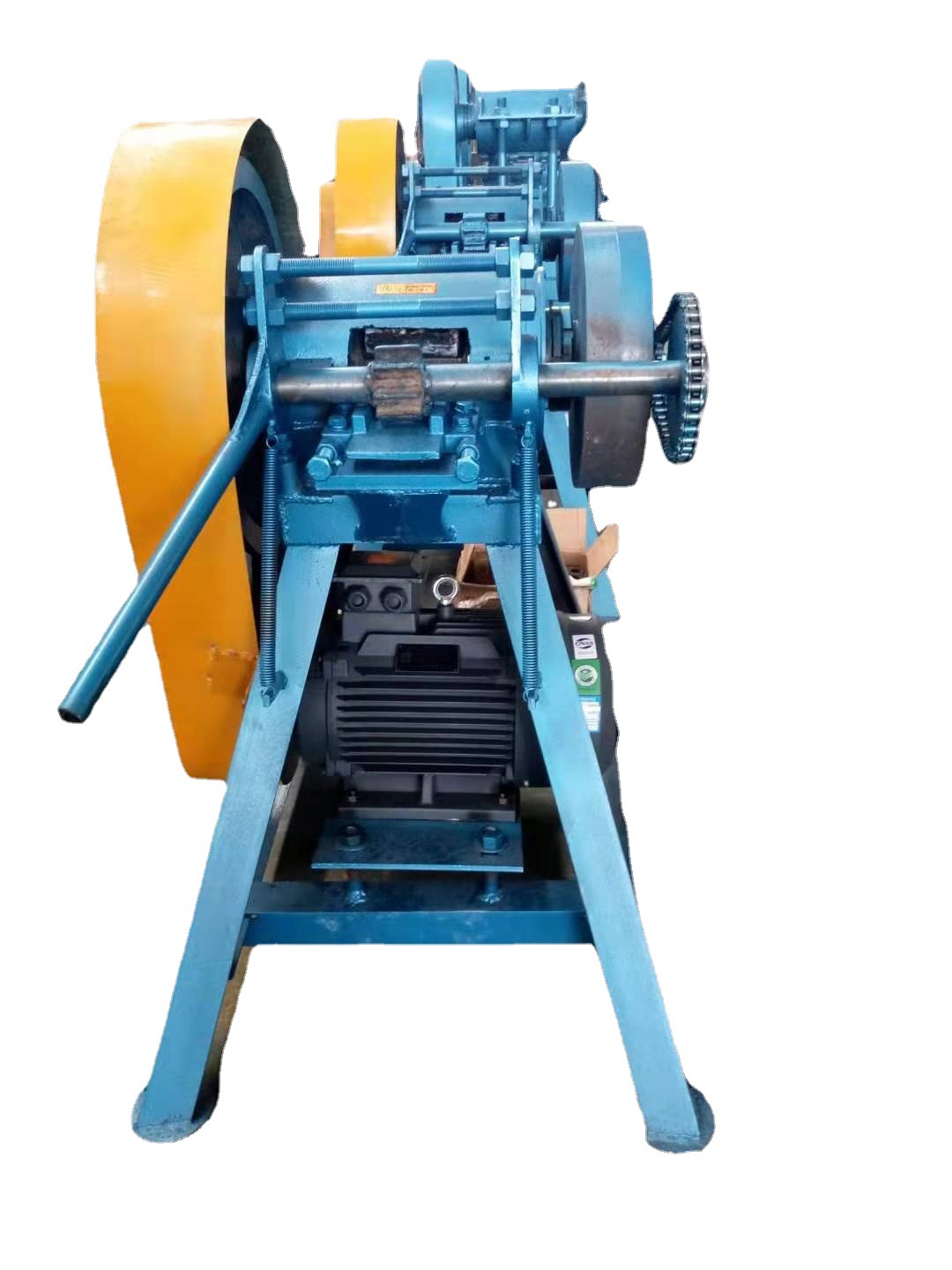 废旧轮胎切块机