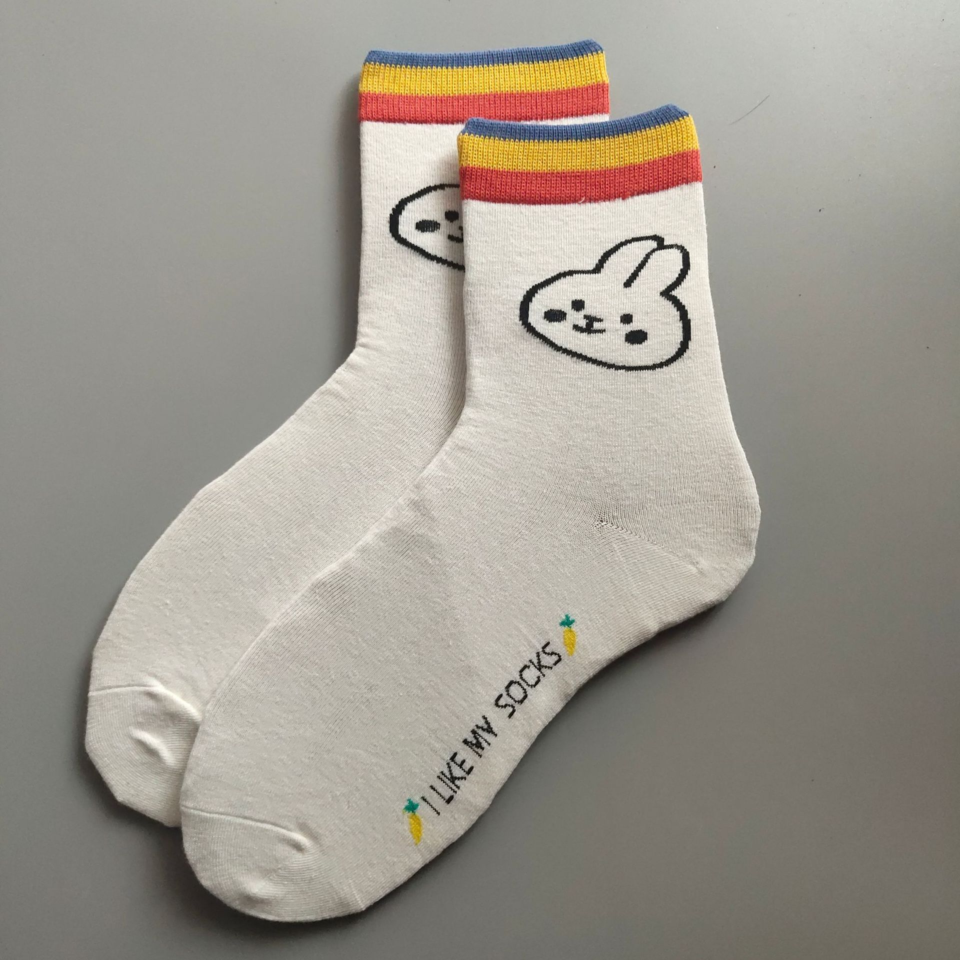 新品袜子女日系卡通动漫兔子女士棉质中筒袜子秋冬季吸汗潮流长袜