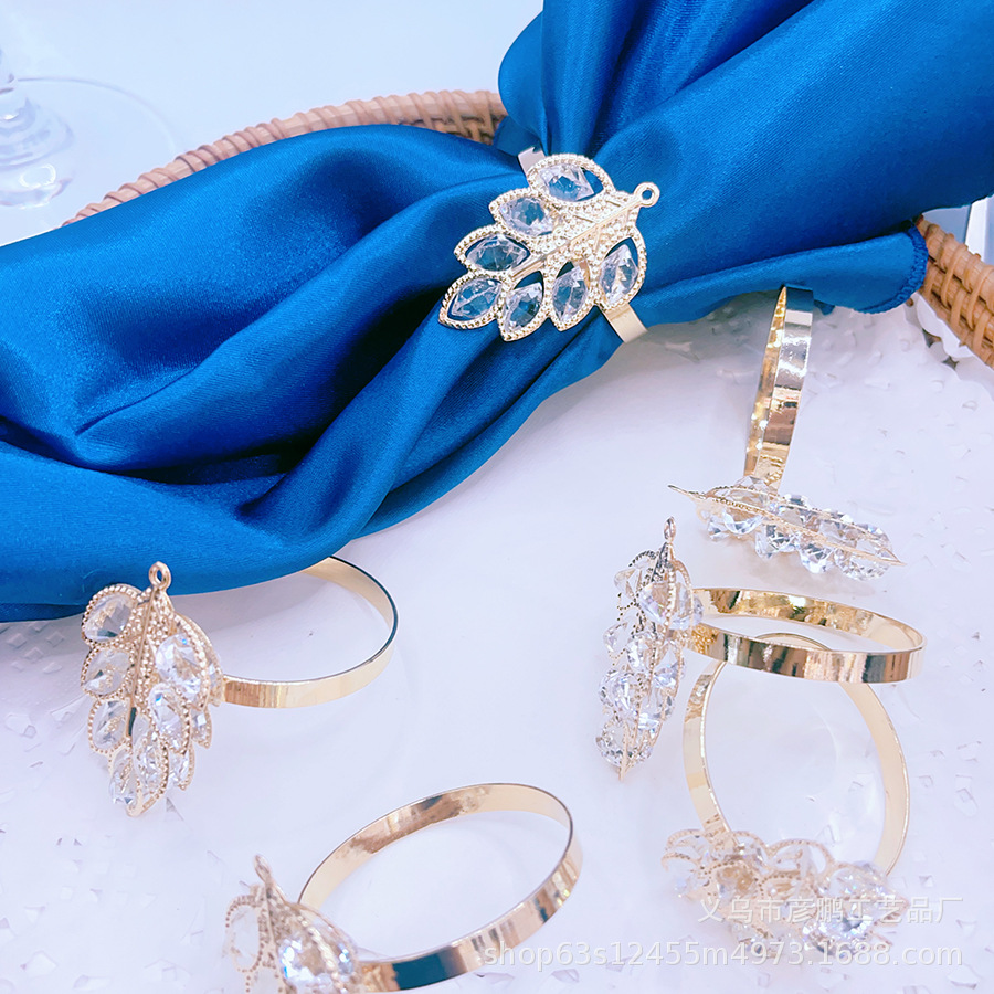 Cross-Border Hot Diamond-Embedded Leaves Napkin Ring Hotel Table Decoration Tissue Buckle Outdoor Holiday Gifts Napkin Ring Pieces