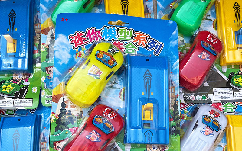 供应儿童玩具车套装吸塑装弹射车比赛车玩具小汽车2元店百货批发