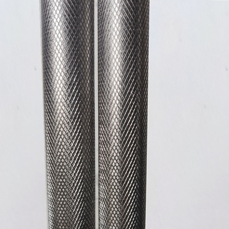 清远螺旋直纹拉花不锈钢圆棒网纹菠萝纹滚花304棒空心不锈钢管