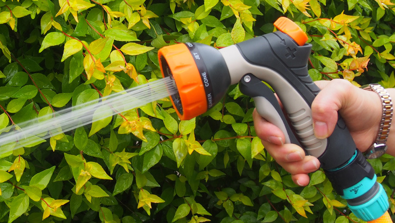 塑料多功能花园浇花喷水枪 园林园艺喷洒家庭洗车软高压喷水头