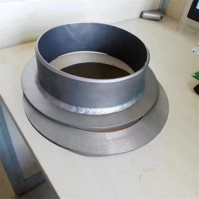 不锈钢法兰短管