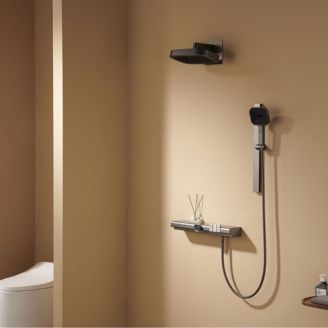 置物数显智能恒温淋浴花洒套装奶白色沐浴家用明装花晒局部铜龙头