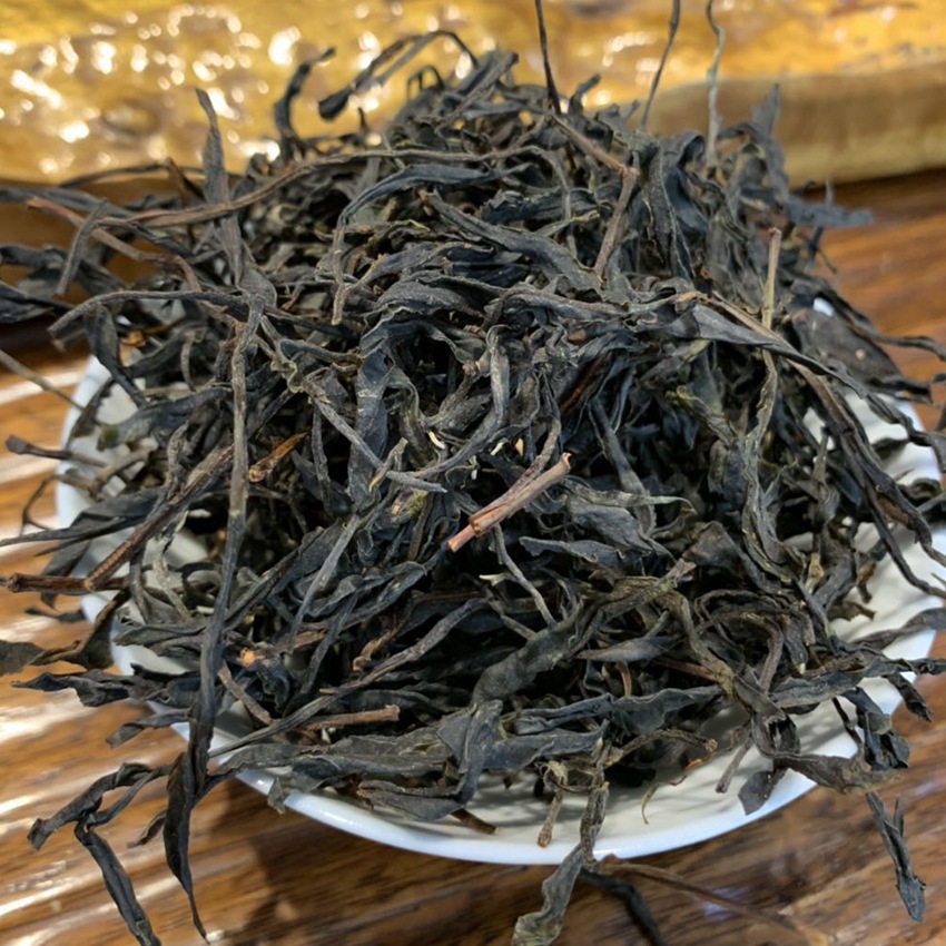 2020年云南临沧大雪山古树紫茶紫芽茶普洱茶生茶叶紫娟量大找老板