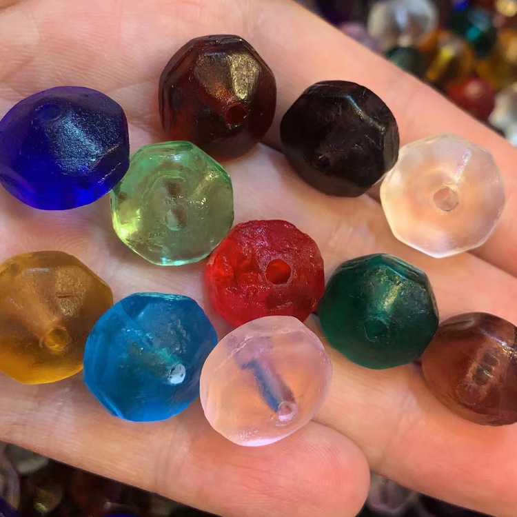 厂家批发古法秘制凡士林捷克老琉璃八角珠 清朝丝绸之路琉璃散珠