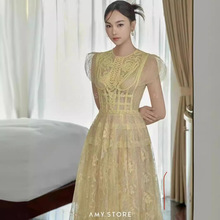 越南小众设计师品牌镂空水溶花蕾丝重工长款连衣裙黄色仙女裙A080