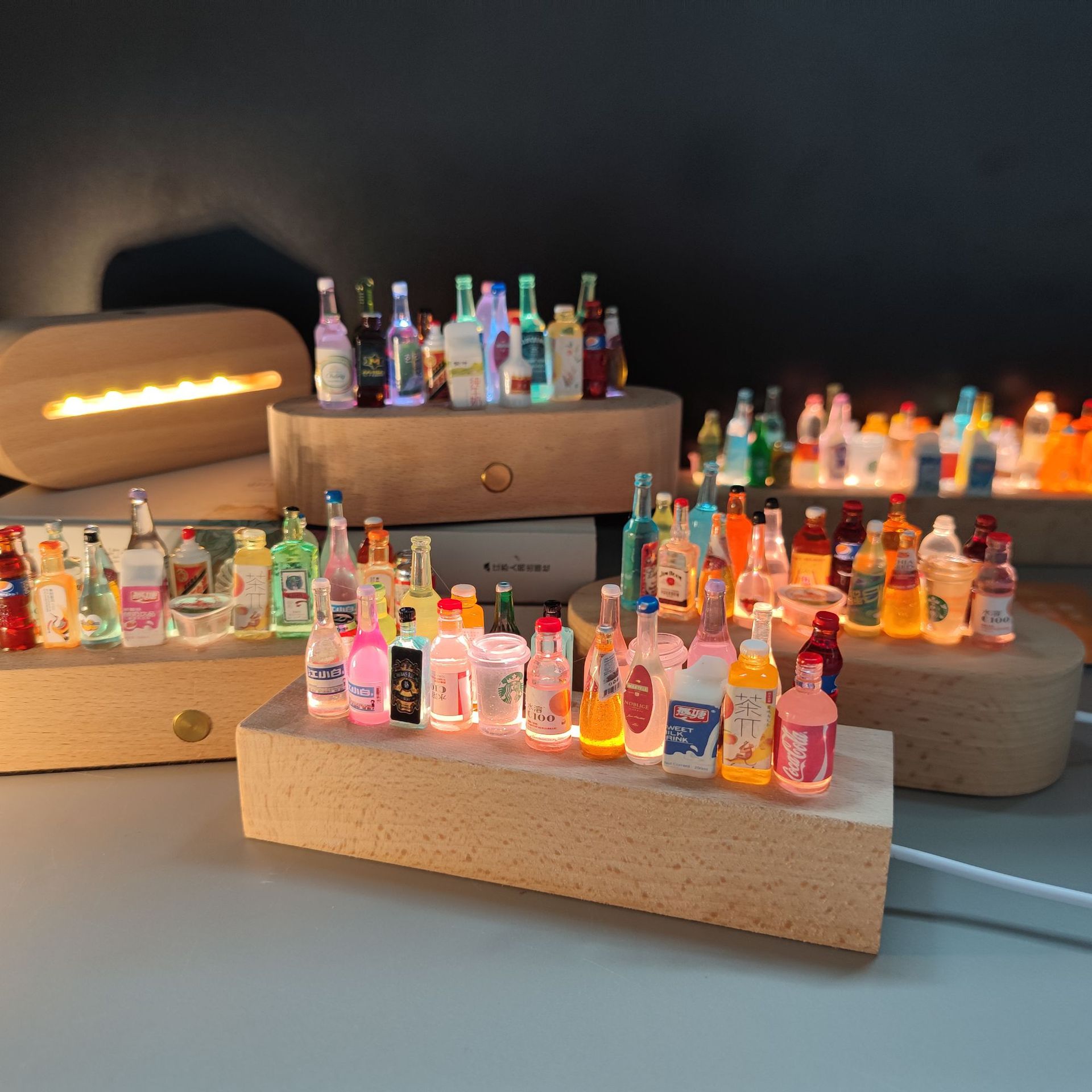 diy小酒瓶小夜灯网红迷你小瓶子夜灯实木发光酒吧ktv创意灯饰底座