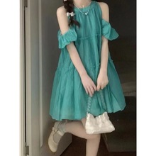甜美蓝绿色挂脖式连衣裙女夏季新款显白茶歇超仙小个子公主短裙岸