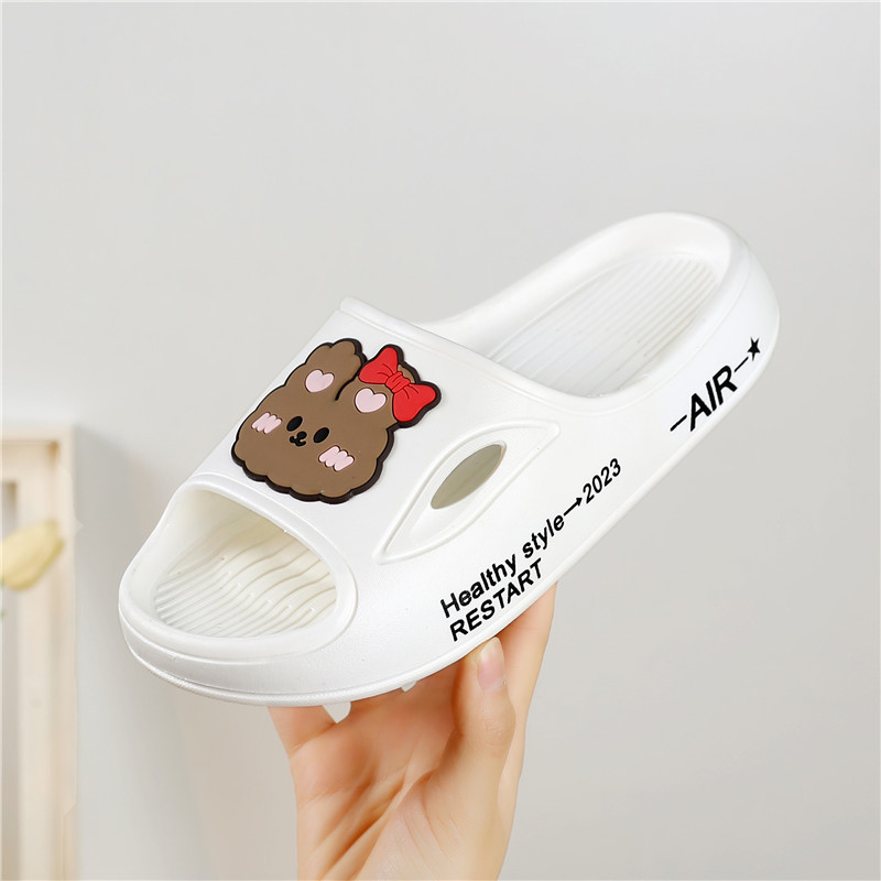 2023 New Cute Slippers Women's Summer Outdoor Wear Indoor Home Non-Slip Soft Platform Ladies' Sandals Shit Feeling