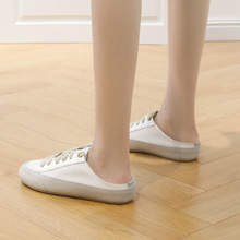西班牙小众设计鞋绸缎真丝半拖一脚蹬懒人鞋脏脏鞋女夏百搭小白鞋