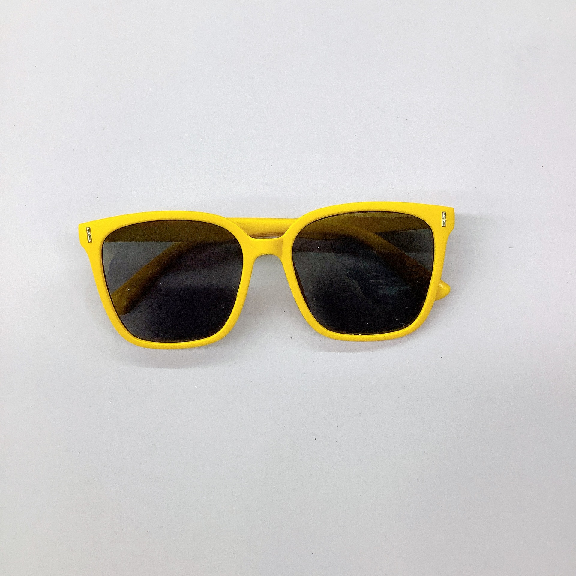 Fashion Korean Style Kids Sunglasses Box Boys and Girls Sunglasses Travel UV Protection All-Match Sunglasses Wholesale