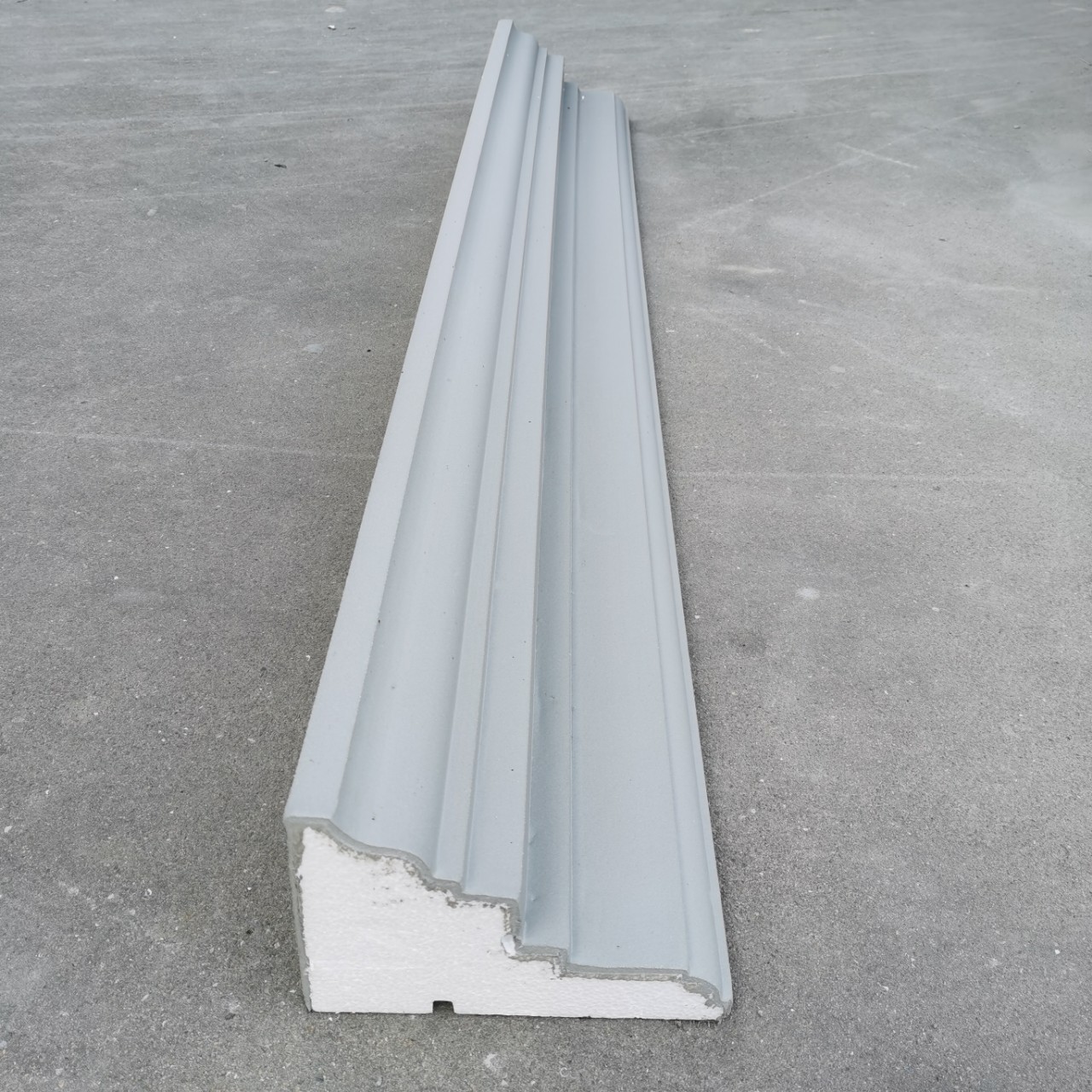 eps阻燃泡沫轻质预制酒店商业外墙旧楼翻新檐口线异形装饰罗马柱