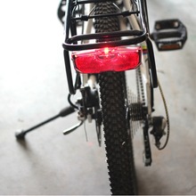 自行车夜间安全骑行反光片 反射器 带灯 反光尾灯/长条带灯反光片