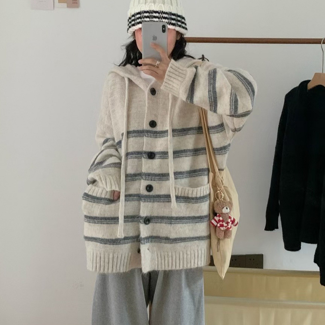 韩系复古连帽条纹针织开衫女秋冬季新款宽松慵懒风大版毛衣外套潮