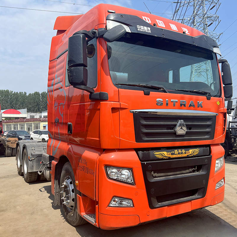 出售二手420马力豪沃汕德卡运输牵引车 后八轮cng6*4牵引杆拖车