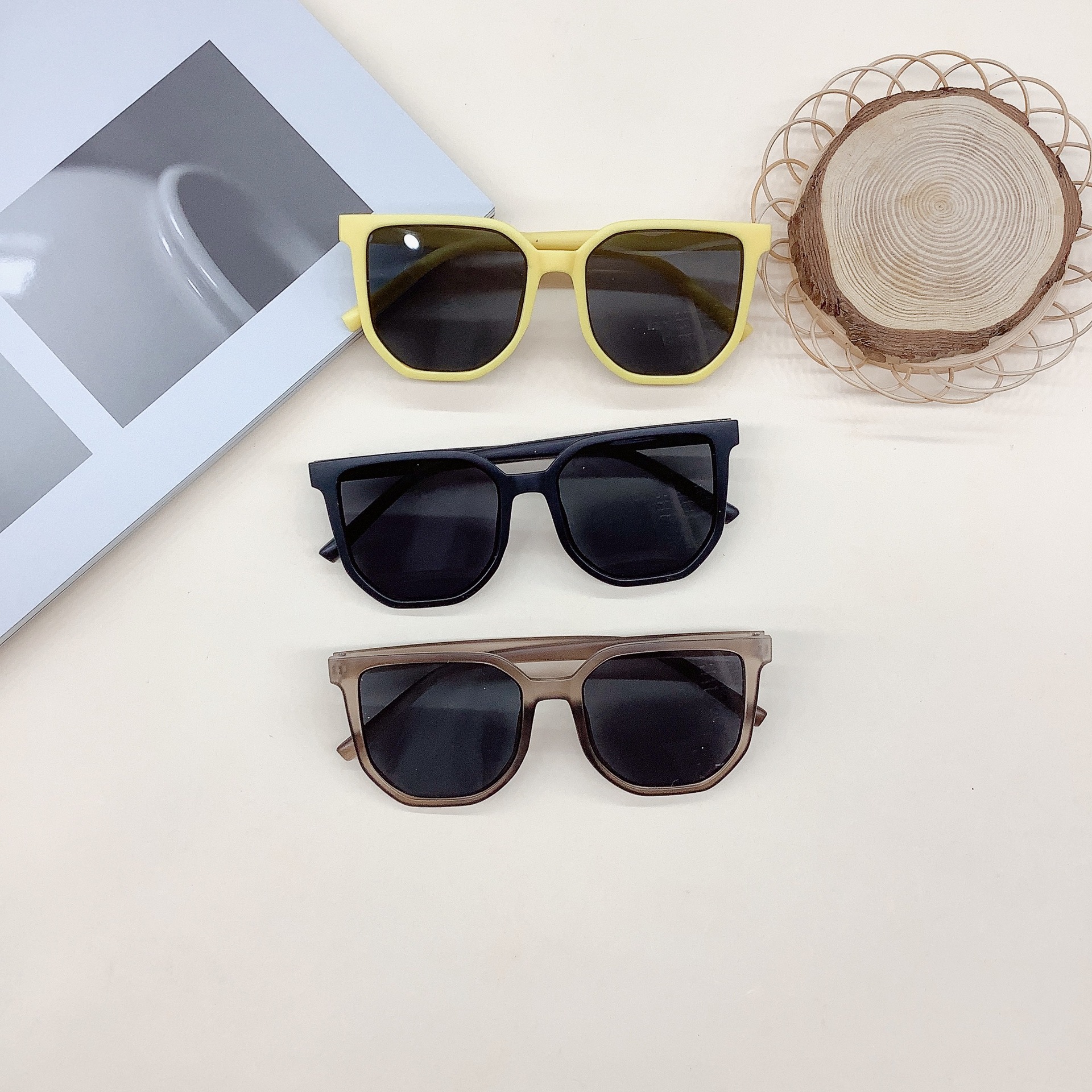 Children's Sunglasses Frosted Cross-Border Retro Fashion Trends Pc Frame Boys and Girls Travel UV Protection Sunglasses